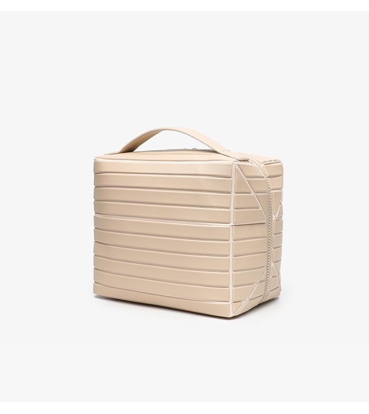 Foldable Waterproof Toiletry Bag – Large Capacity Travel Organizer (8.5x7.5x5.9 Inches) | Compartments for Cosmetics, Toiletries & Essentials – Lightweight, Durable & Spill-Proof