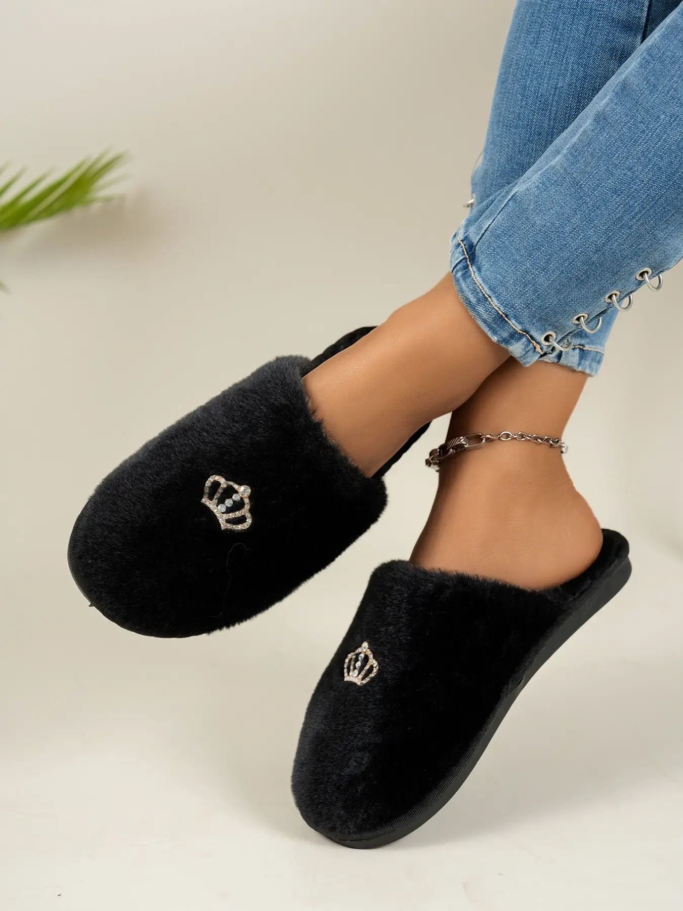 Luxury Princess Style Home Cotton Slippers for Women, Rhinestone Crown Fuzzy Round Toe Silent Bedroom Warm Cotton Slippers