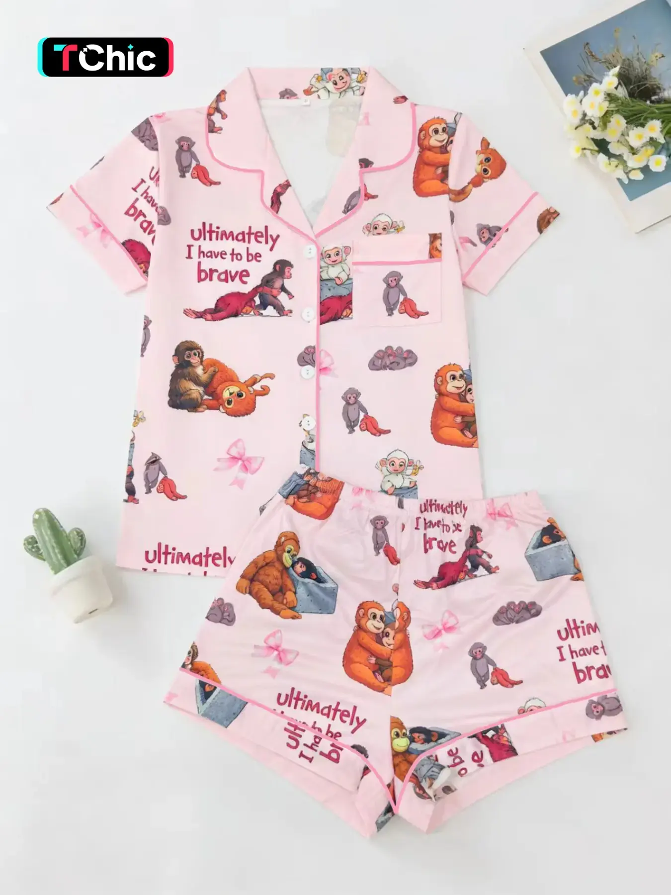 Women's Cartoon Monkey Print Pajama Set, Soft Smooth Fabric, Comfortable Loose Fit, Butterfly Pattern, Short Sleeve Top and Shorts