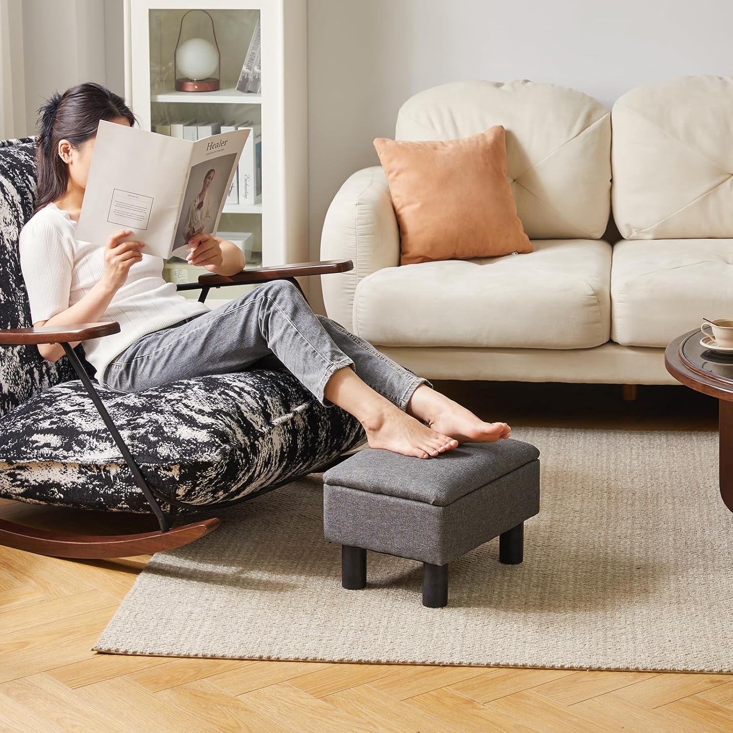 Linen Small Ottoman Foot Rest, Foot Stools with Storage Small, Upholstered Rectangle  Ottoman with Safety Hinge Flip Top, Bed Stool for Bedroom Dorm Light Gray YD-JD1364