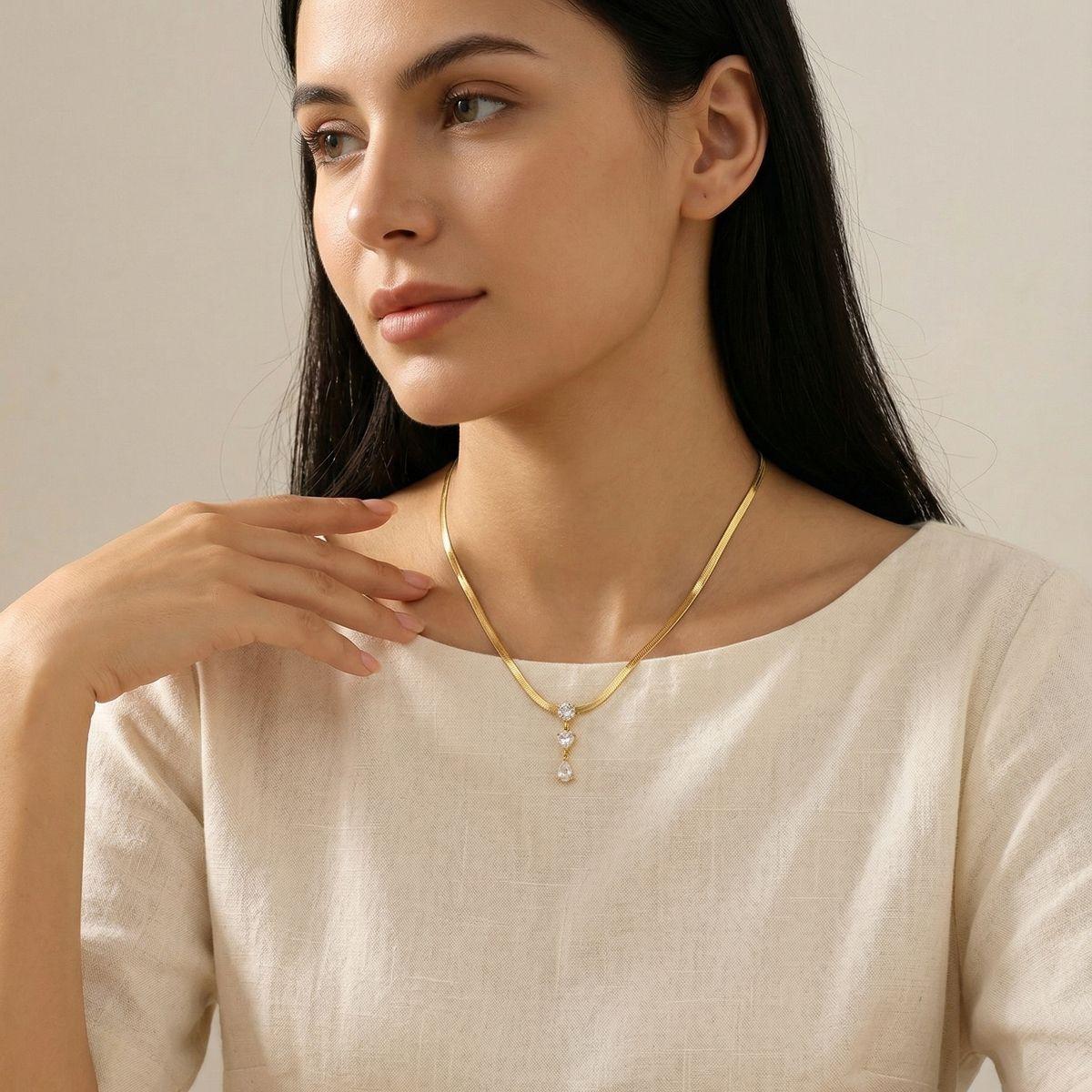 Herringbone Chain Necklace for Women Adjustable Pendant Rhinestone Jewelry Elegant Accessories for Mother's Day Gifts and Anniversary