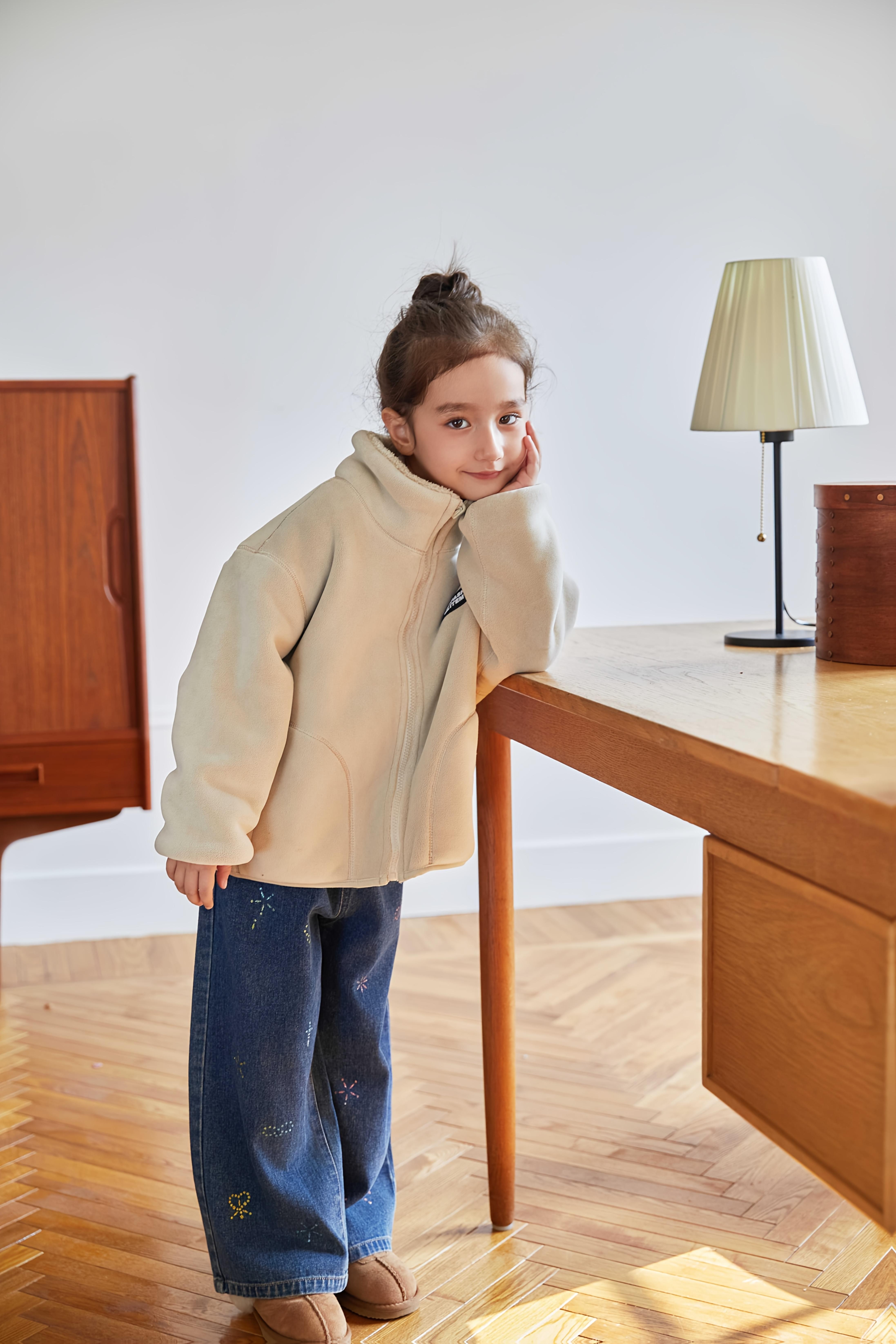 Girls' & Teens' Reversible Zip-Up Coat - Dual-Sided Winter Jacket, Full-Zip Front Closure, Stand Collar, Loose Fit Outerwear for School, Everyday & Formal Events - Easy-Care Polyester Lining, School Jacket, Stylish Pockets, Durable Construction, Fleece Li