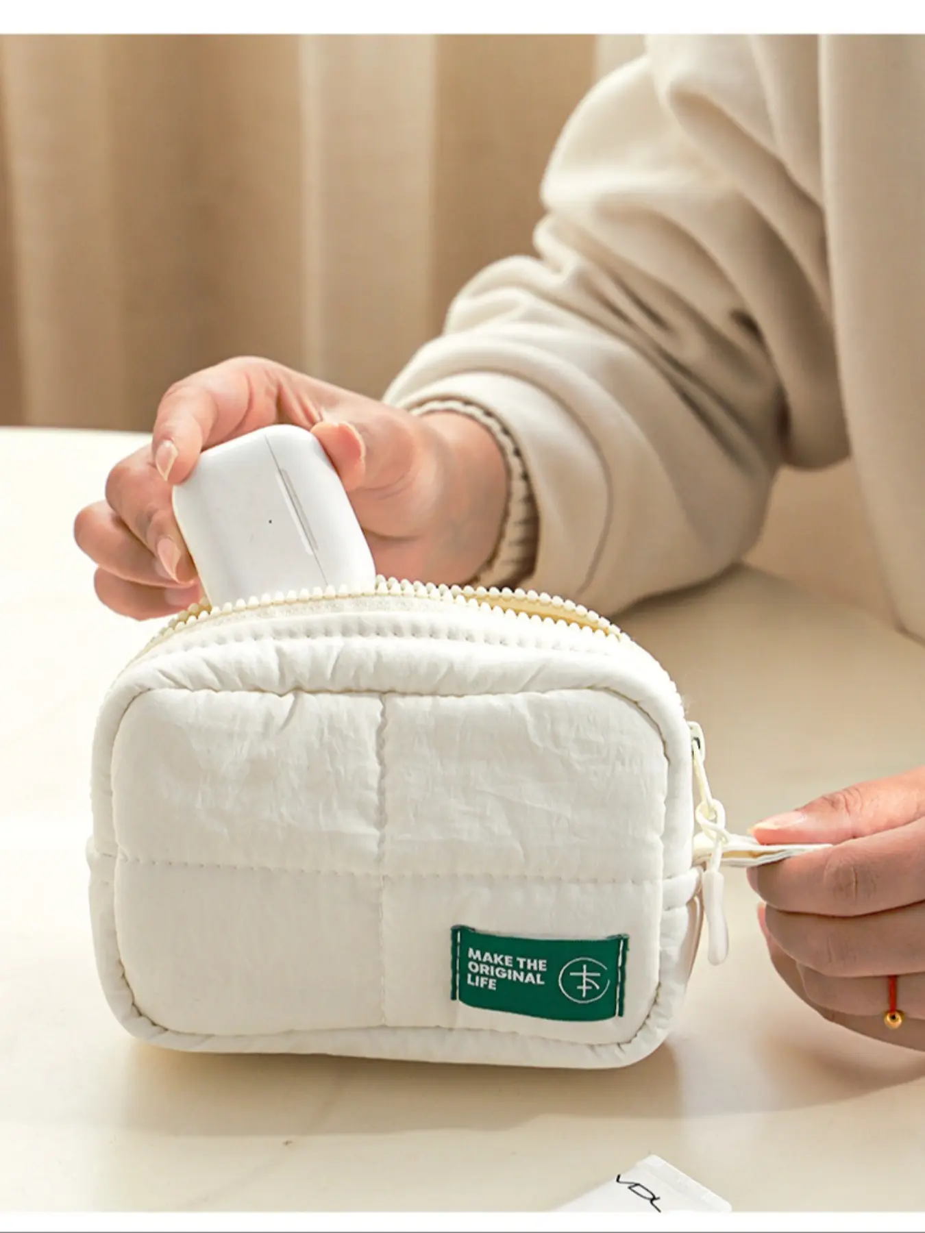 Nylon Waterproof Cosmetic Pouch, Travel Organizer Bag, Toothbrush Case, Luggage Storage Bag, Multi-Use Storage Solution