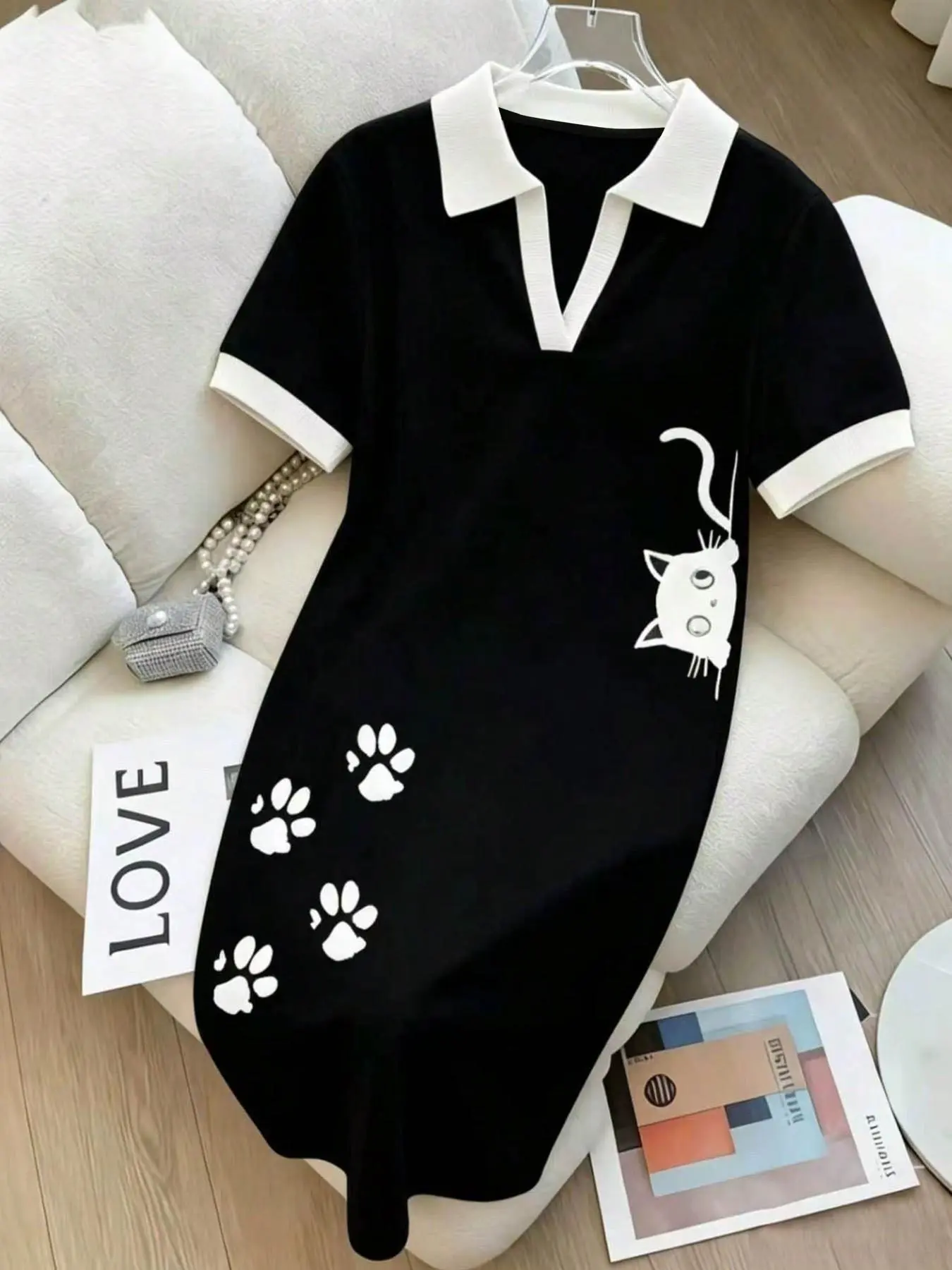 Women's Contrast Polo Neck Knit Dress, Cute Cat Paw Print, Loose Straight Fit, Mid-Length T-Shirt Dress, Holiday Style