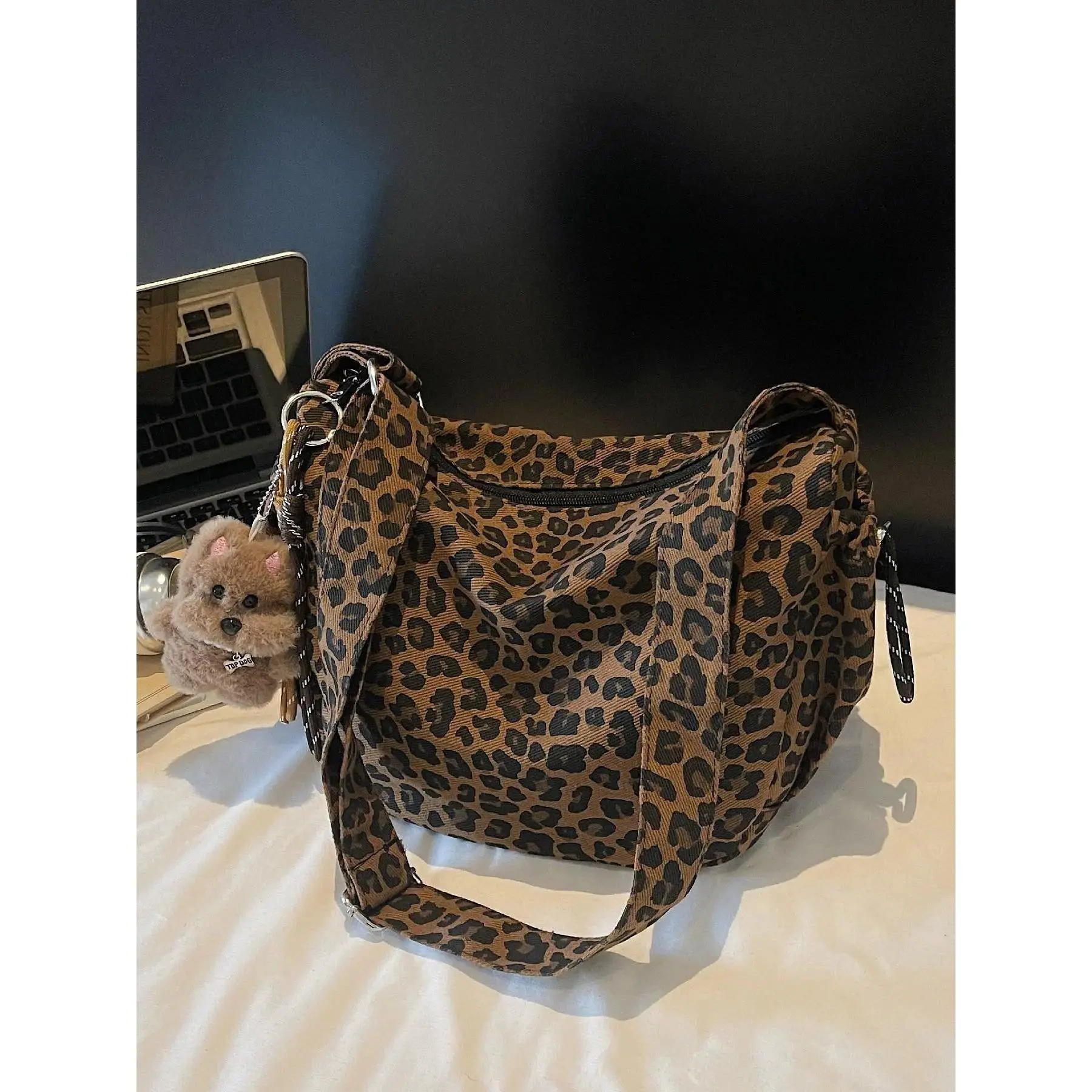 Vintage Leopard Print Women's Crossbody Bag, Fashionable Patterned Bag, Adjustable Shoulder Strap, Large Capacity Zipper Fashion Casual Single Shoulder Bag, Fashion Crossbody Purse
