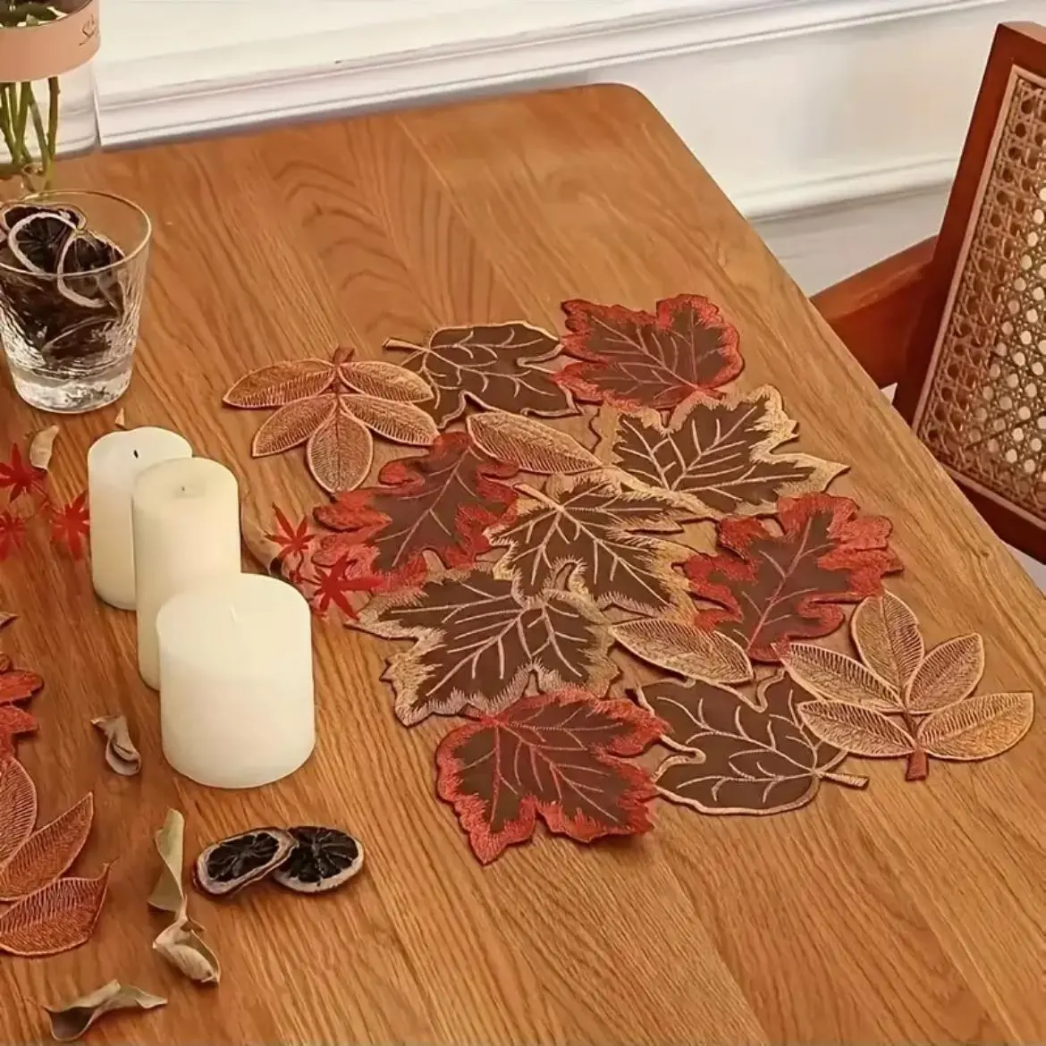 Autumn Maple Leaf Embroidered Tablecloth Placemat, Polyester Woven Rectangular Floral Pattern, Thanksgiving Party Decor, Home Decoration