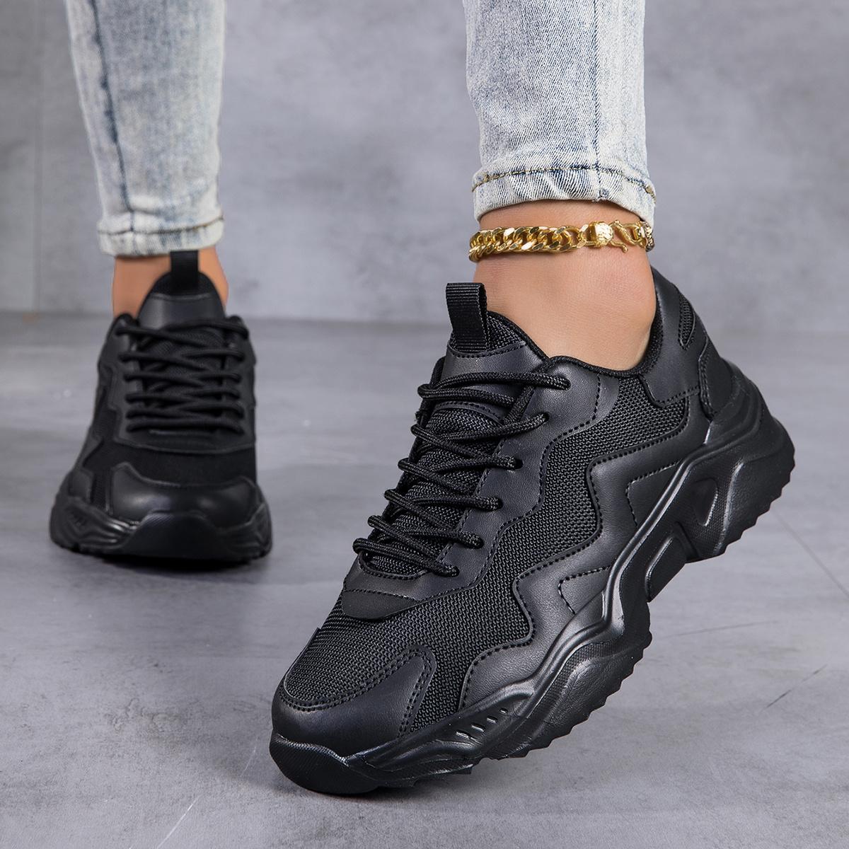 Women's breathable running sneakers featuring excellent shock absorption and non-slip performance; stylish and versatile casual sports shoes with a low-cut fabric upper and EVA  fashionable walking shoes suitable for all seasons providing comfortable.