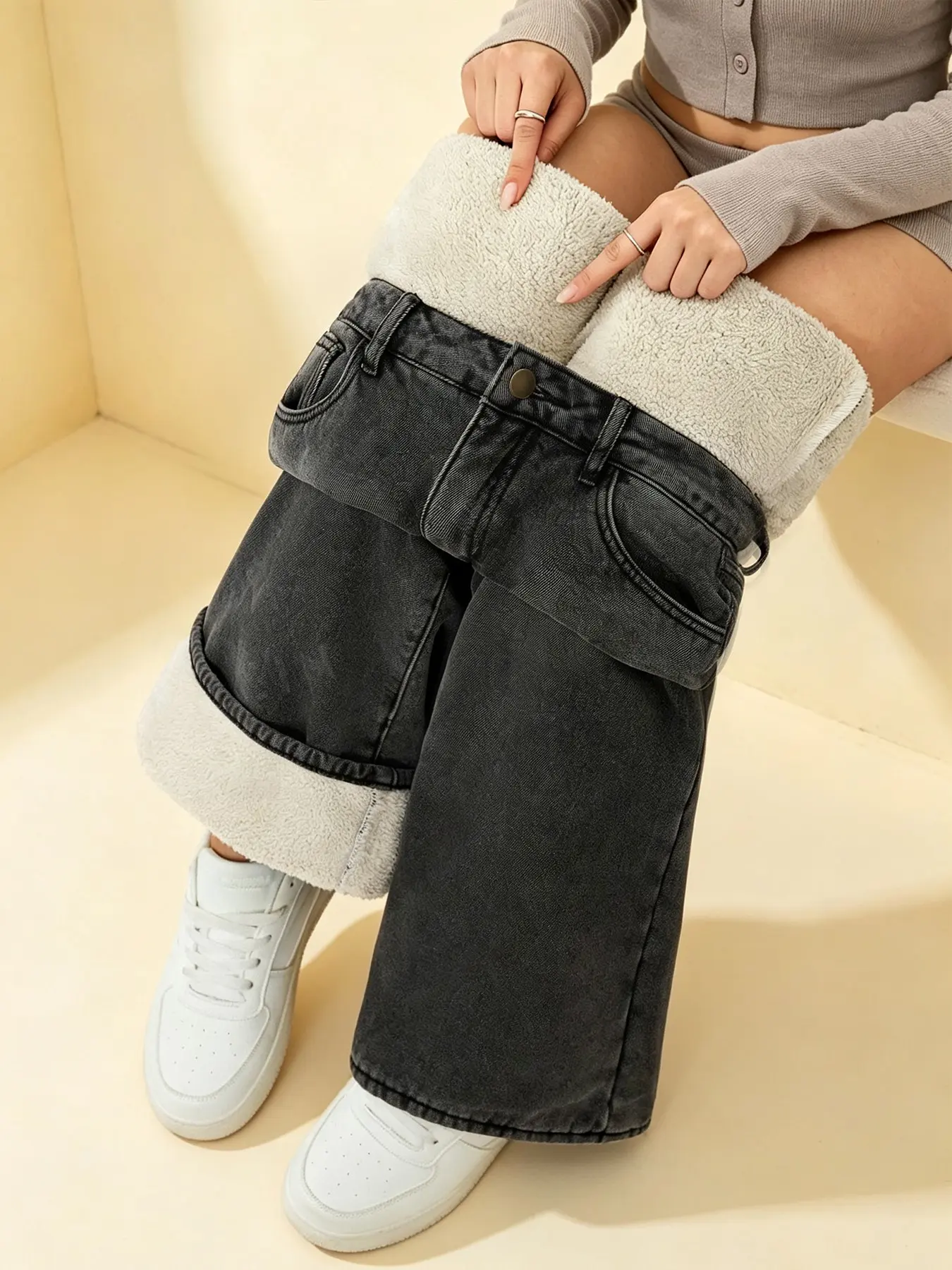 Tall Women's Comfortable Versatile Fleece Lined Warm Straight Leg Jeans, All Seasons Loose-Fitting Random Print Denim Jeans