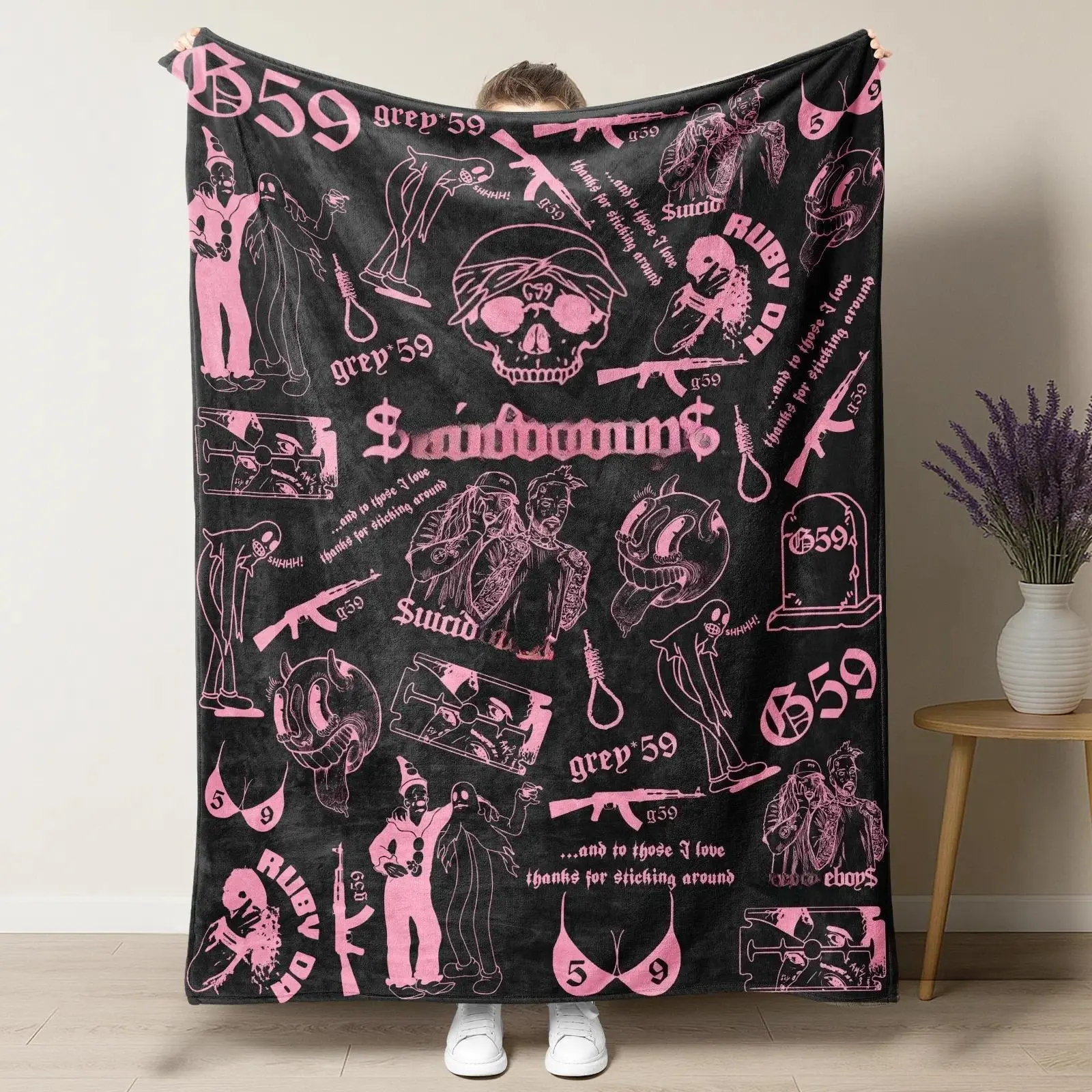 Retro Punk Pink Black Horror Skull Clown Graphic Flannel Throw Blanket, cooling blankets cooling blanket blankets quince bedding, Premium Soft Fleece Full Wrap Print Blanket Sofa Nap Camping Decor Fan Collectible Holiday Gift For Dark Punk Art Enthusiasts