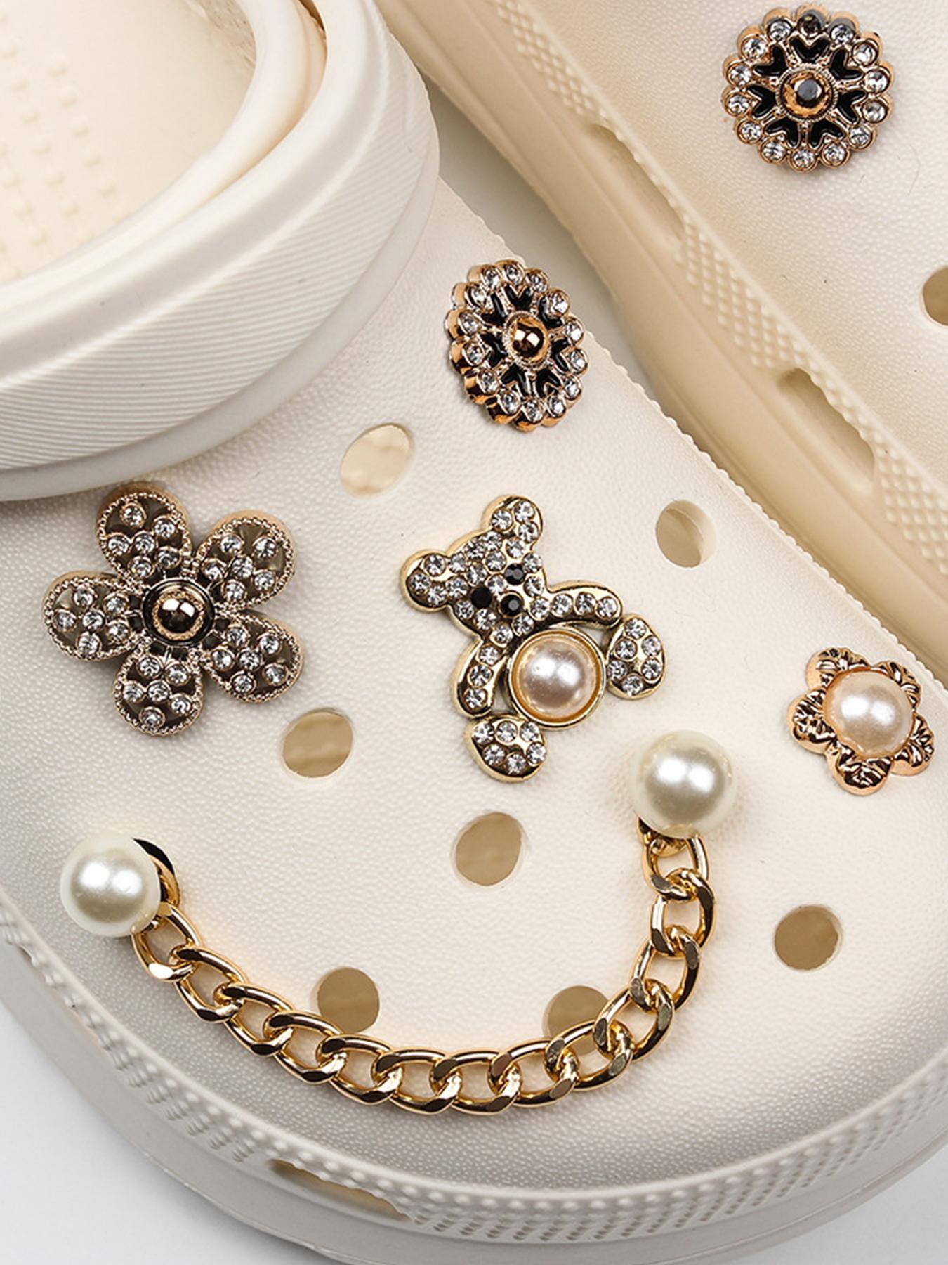 10pcs Cute Bear & Faux Pearl & Rhinestone Design Shoes Decorations, Fashionable Novelty Casual Shoes Decorations For Clogs Design, Dazzling Glamour Trendy Holiday Shoe Accessories for women & girls