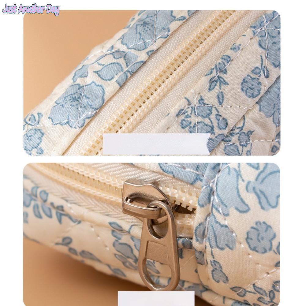 Floral Sanitary Pad Storage Pouch — Large Capacity, Portable, Cute Design — Versatile Bag for Sanitary Pads, Cosmetics, or Data Cables