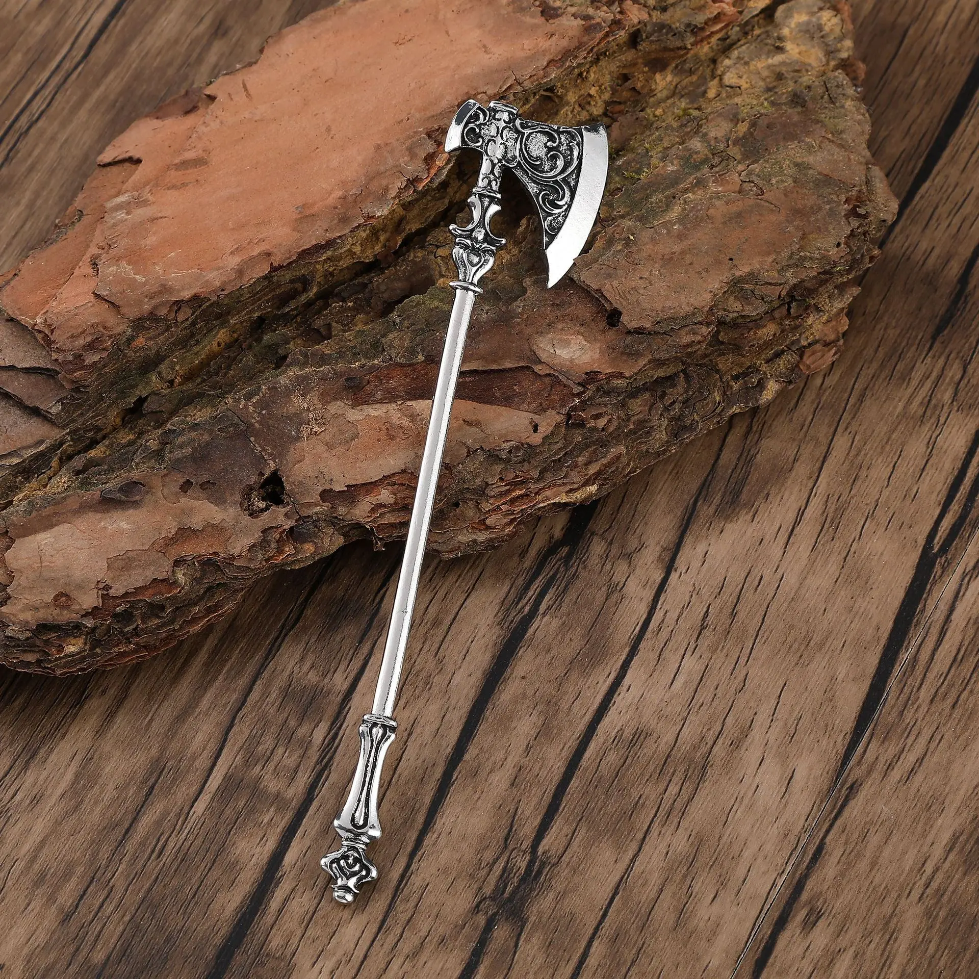 Viking Odins Battle Axe Hairpin Vintage Nordic Tomahawk Hair Stick Slide Geometric Alloy Barrette Unique Headwear For Women Cosplay Party Traditional Updo Bun Holder Hair Accessories Gift
