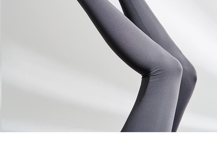 New gradient strap yoga socks, non-slip professional women's five-toe socks, Pilates socks for spring and summer, suitable for sports.