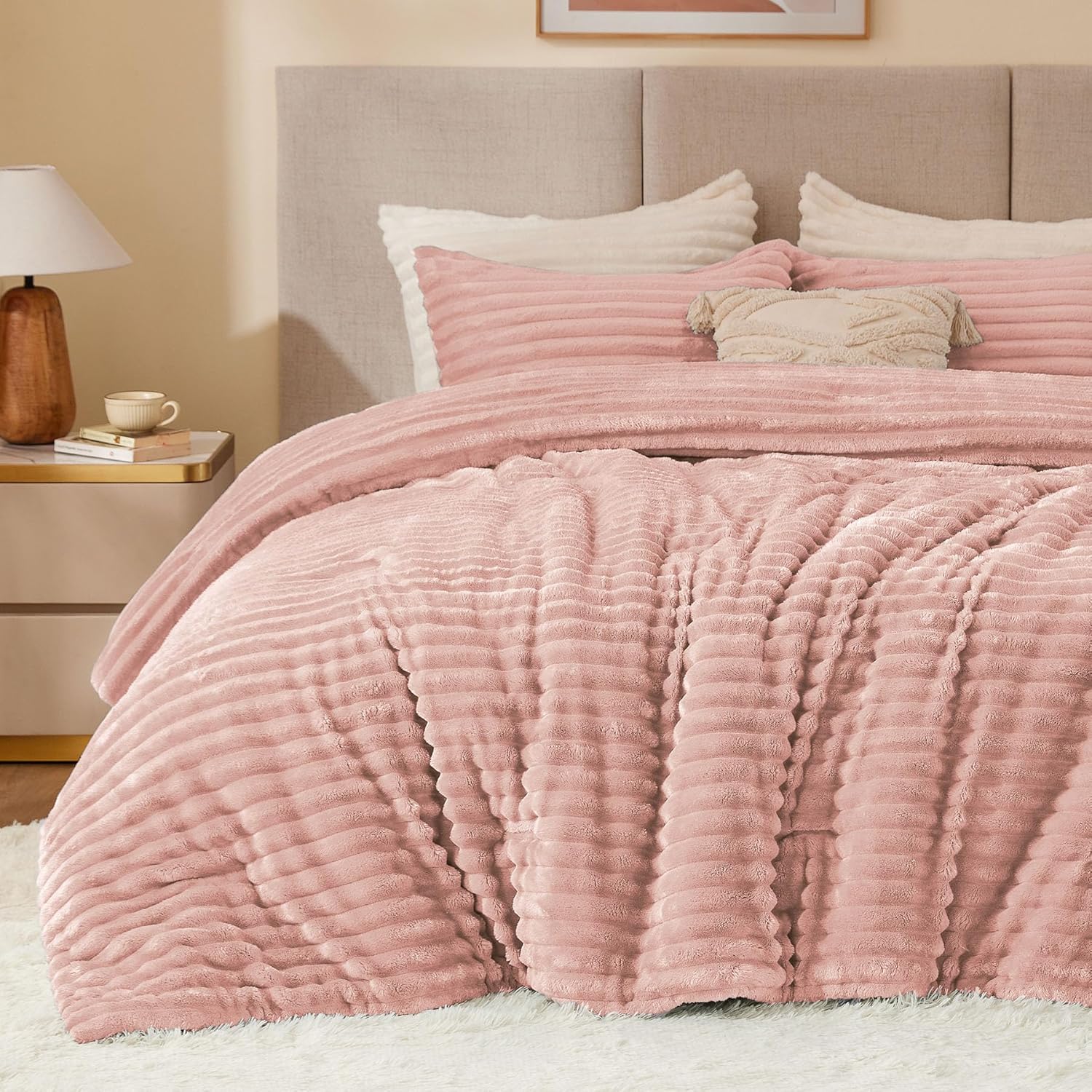 Queen Comforter -Super Warm Fluffy Dusty Pink, Fuzzy Heavy for Winter with 2 Pillow Cases Queen Comforter -Super Warm Fluffy Dusty Pink, Fuzzy Heavy for Winter with 2 Pillow Cases