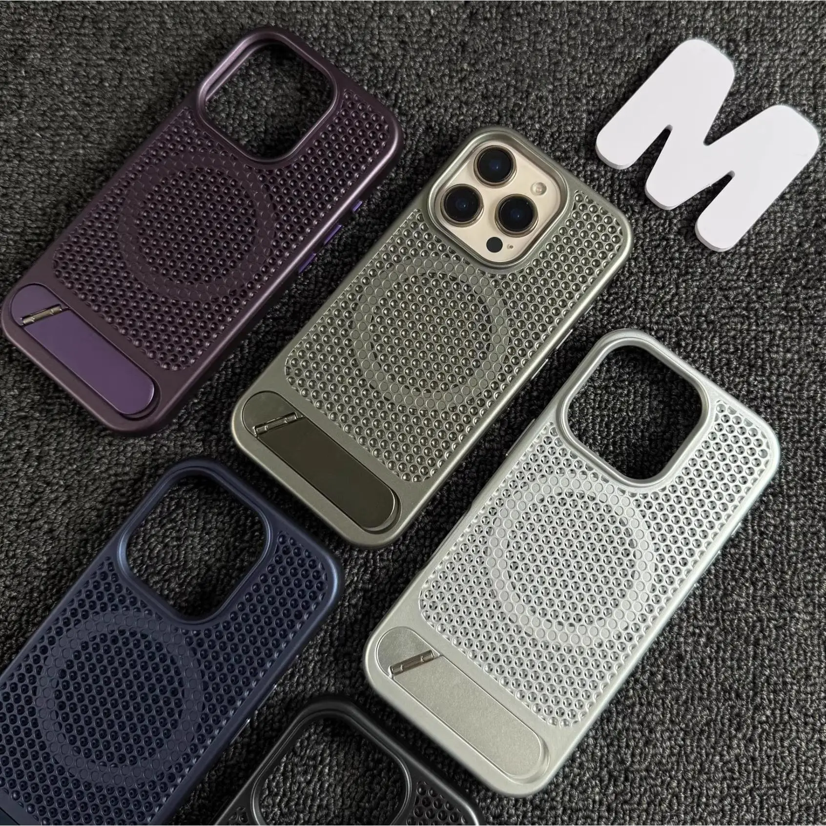 Honeycomb Mesh Heat Dissipation case-Compatible with iPhone 17 Pro Max, 16, 15, 14, and 13 Pro series