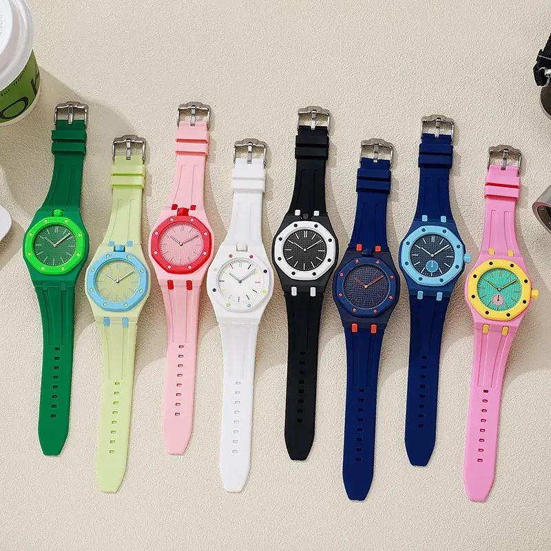 Premium Pretty Leisure Watch Gift Pack Trendy Octagonal Wristwatch Decorative Necklace Pocket Watch Plus Extra Band Perfect Teen Fashion Gift