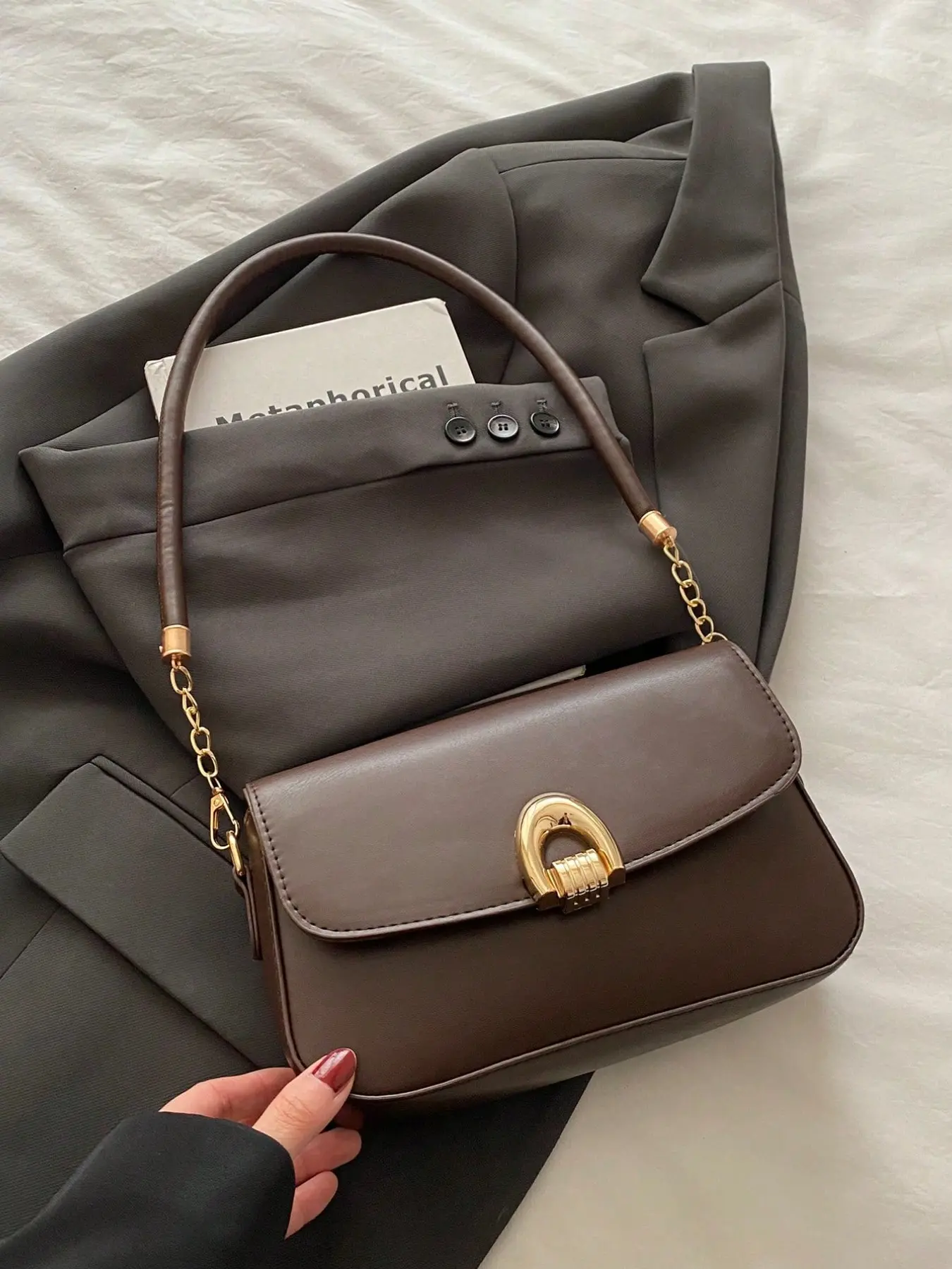 Autumn Winter New Retro Small Square Bag, Elegant Metal Lock, Versatile Shoulder Clutch, PU Leather, All Seasons Fashion