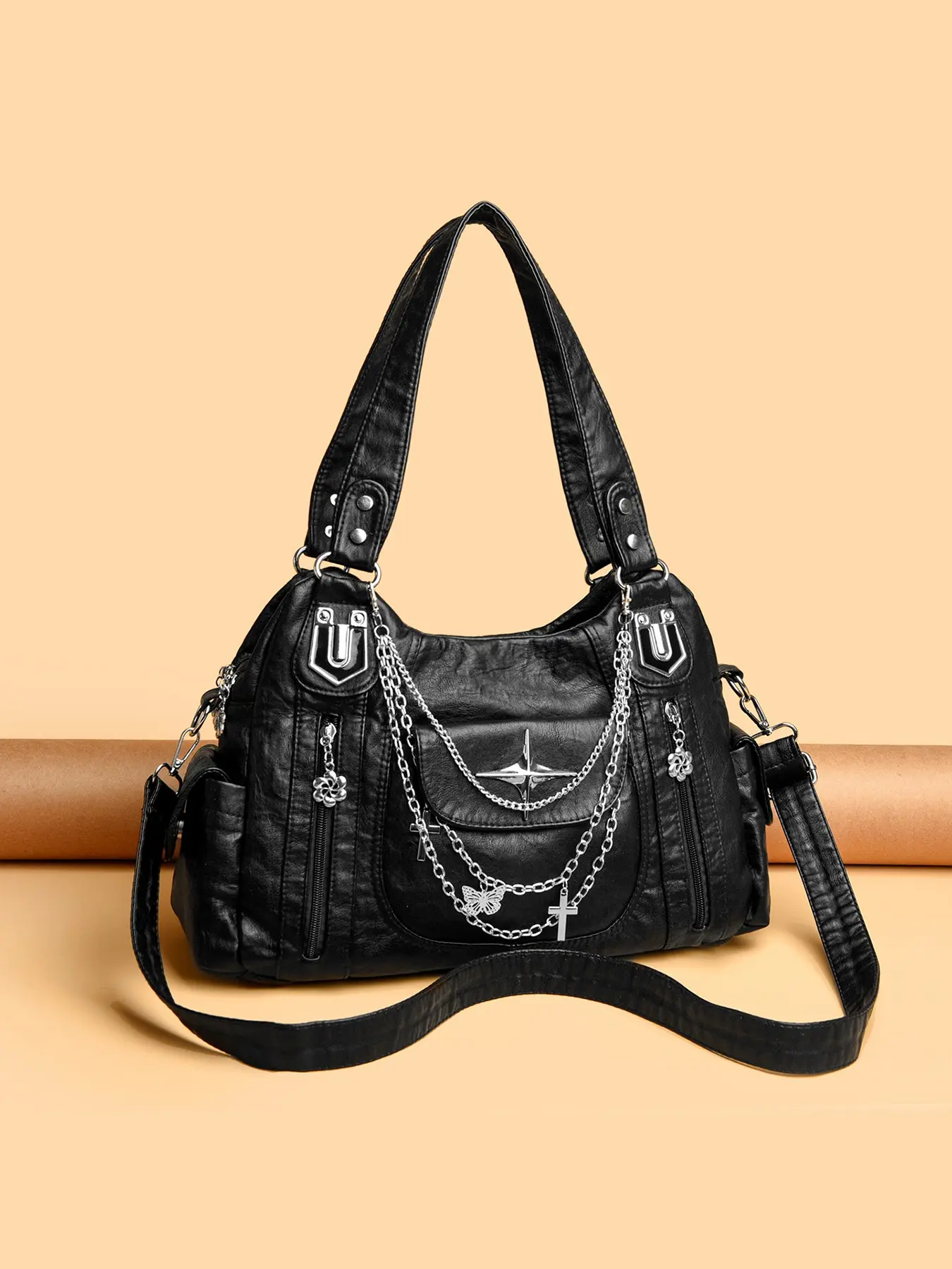 High-quality vintage-style studded crossbody bag, featuring a unique fashion-forward chain accessory design. Can be worn crossbody, on the shoulder, or carried by hand, perfect for trendy street outings, parties, travel, and photo ops.
