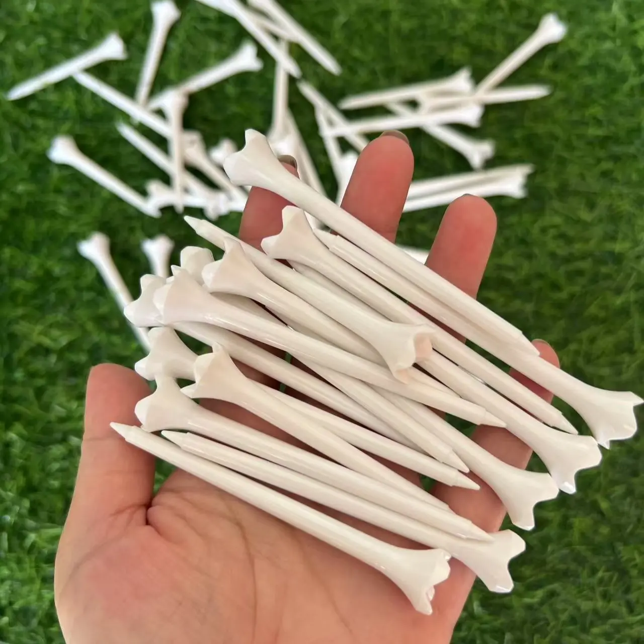 Unbreakable Golf Tees, 30/50/100pcs Professional Durable Plastic Golf Tees, Reusable Accessories and Gifts for Golfer Lovers, Golf Accessory
