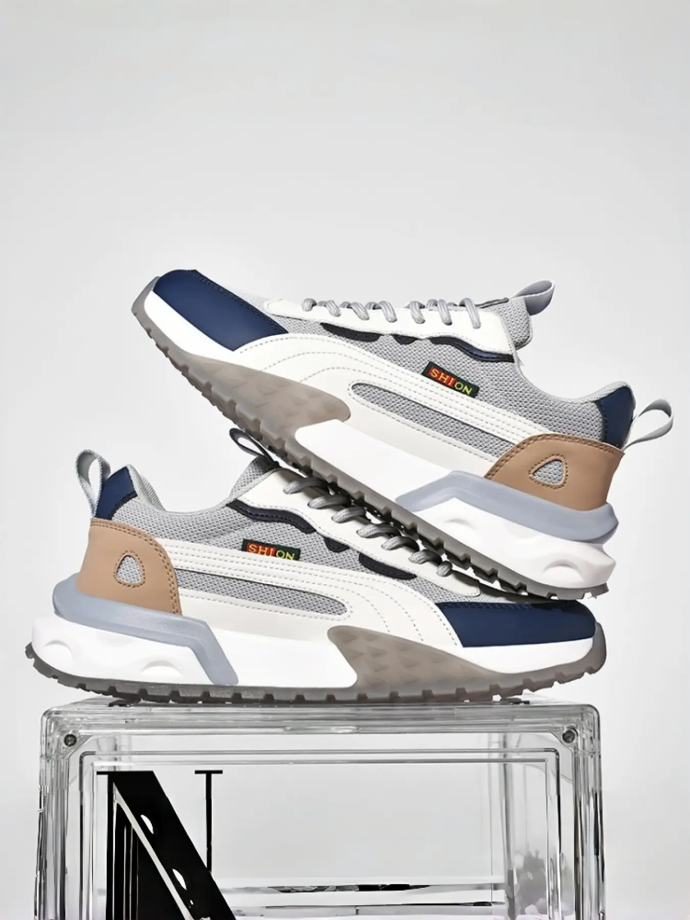 Unisex Retro Color-blocked Mesh Jogger Shoes, 2 Colors Available, Mesh & Leather Upper, Retro Contrast Design, Thick Anti-slip Outsole, Ideal for Daily Commute & Casual Wear