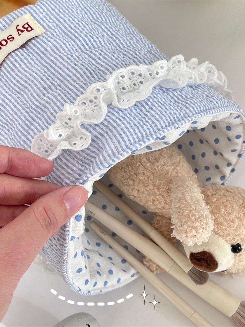 Cute Quilted Makeup Storage Basket, Scalloped Baskets Multifunctional Large Capacity Storage Basket, Desktop Storage Organizer for Home Office