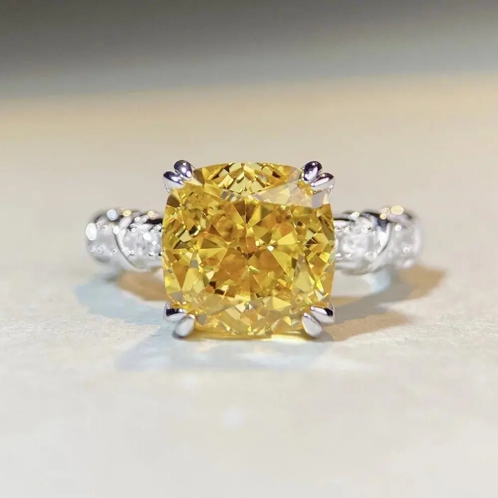 High - End PT950 Platinum White Gold Ring for Her, Yellow Diamond with Ice Flower Cut
