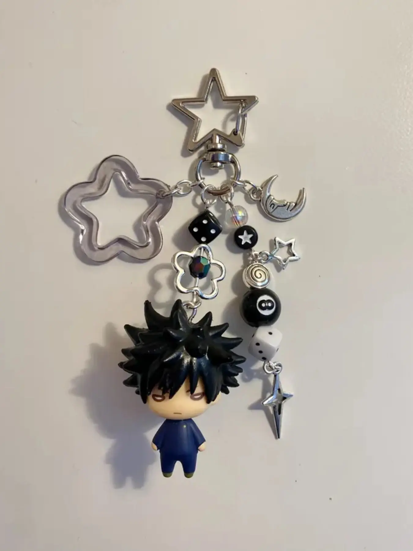 Handmade Jjk Anime Character Bean-Eye Fashion Keychain, Y2K Style Accessory, Unique Gift Idea, Perfect for Anime Fans, Durable & Stylish Design