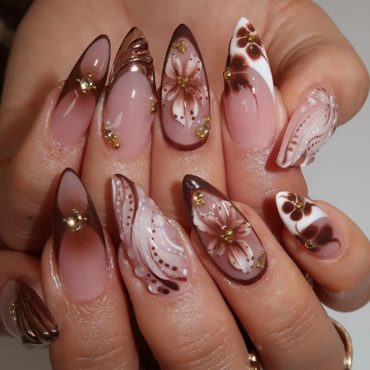 Press on Nails French Handmade Gilded 3D Sculpted Flower Fake Nail Stickers Removable Nail Art Glossy Full Cover Glue on Nails Reusable Stick on Nails for Women