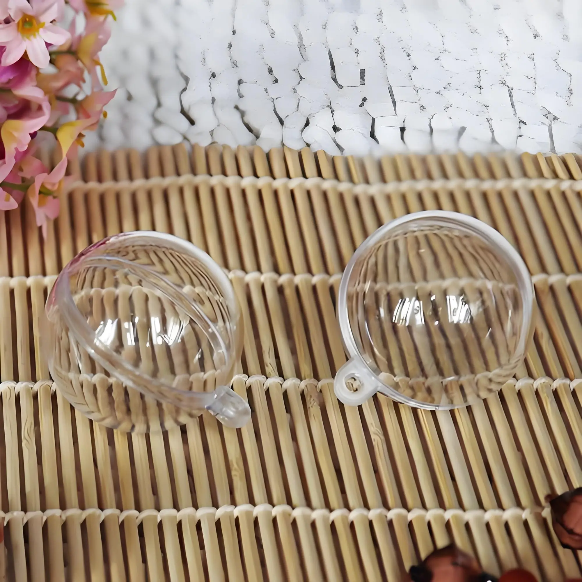 5pcs Acrylic Transparent Balls, 5cm/1.96inch, Reusable DIY Fillable Decorative Ornaments, Perfect for Christmas, Halloween, Wedding, Birthday Home Decoration