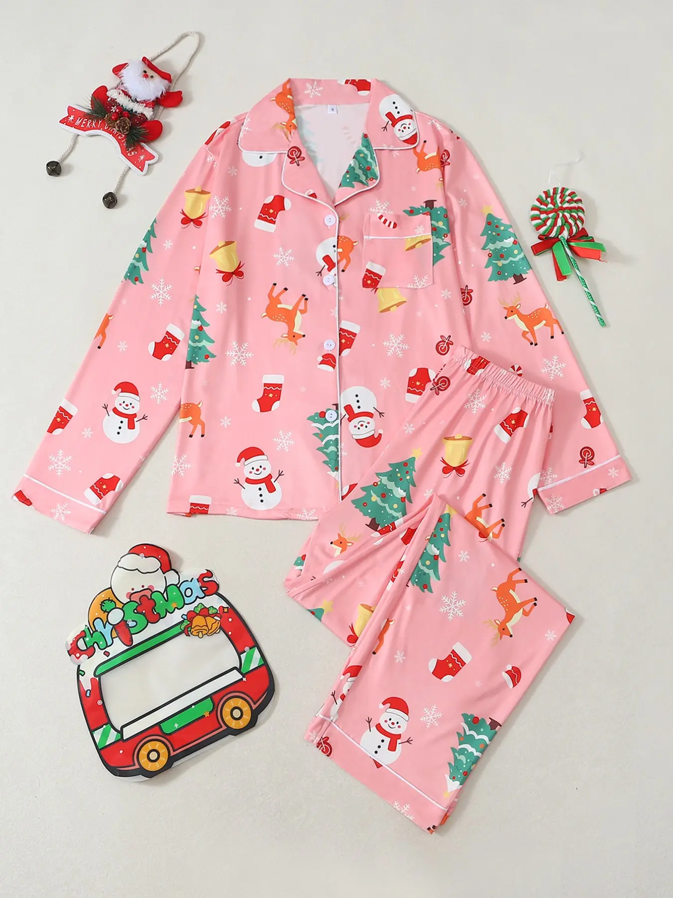 Classic Base Full Print Snowman Reindeer Christmas Tree Women's Long Sleeve Collared Pajama Set, Casual Home Wear Two-Piece Set
