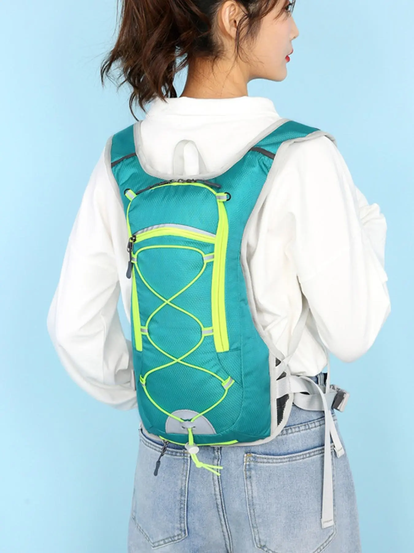 New cycling backpack for travel and outdoor sports, cycling bag, men's and women's running backpack, waterproof bike riding bag, foldable lightweight hiking and mountain travel backpack