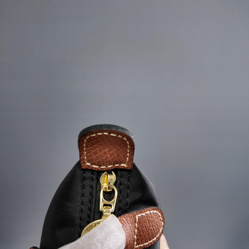 2026 Colorblock Puff Crossbody Bag for Women – Mini Rounded Shoulder Handbag with Adjustable Strap & Phone Pocket| Playful Y2K Aesthetic Bag for TikTok OOTDs, Brunch & Daily Wear