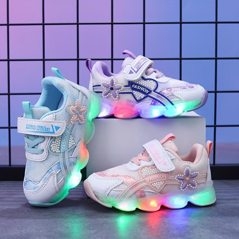 SHUJUAN Spring Girls' Light up Shoes Youngsters's Mesh Breathable Love Shoes Flower Light up Sports Shoes 1-6 Year Old Princess Shoes with Light up Luminous Girls' Sports Shoes Mesh Breathable Spring and Autumn New Youngsters Shoes Girls' Casual Lu