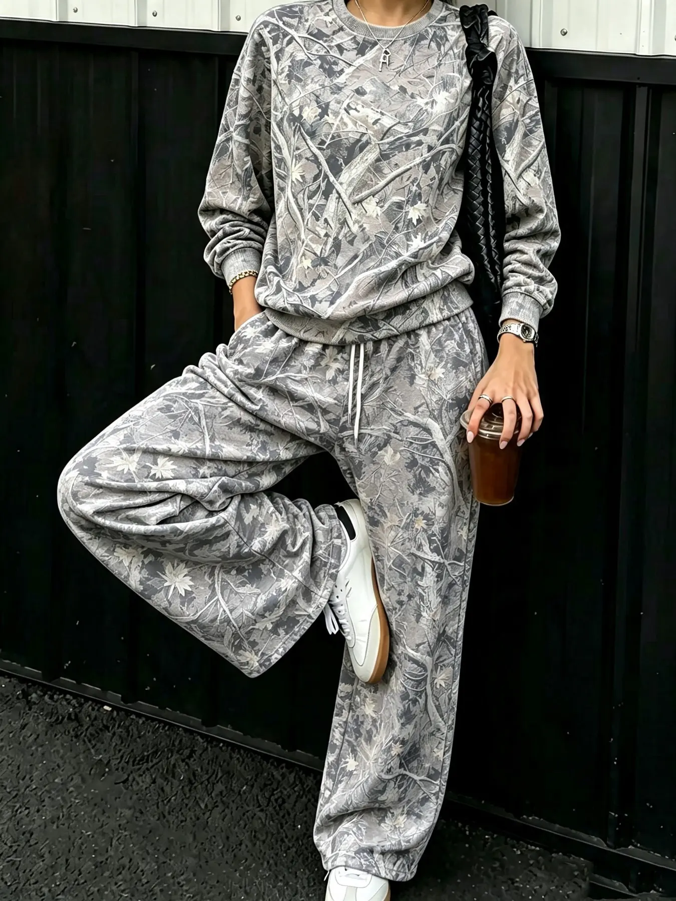 Women's Vintage Camo Leopard Set, Loose Round Neck Sweatshirt + Drawstring Wide Leg Pants, Deep / Casual Streetwear, Camouflage