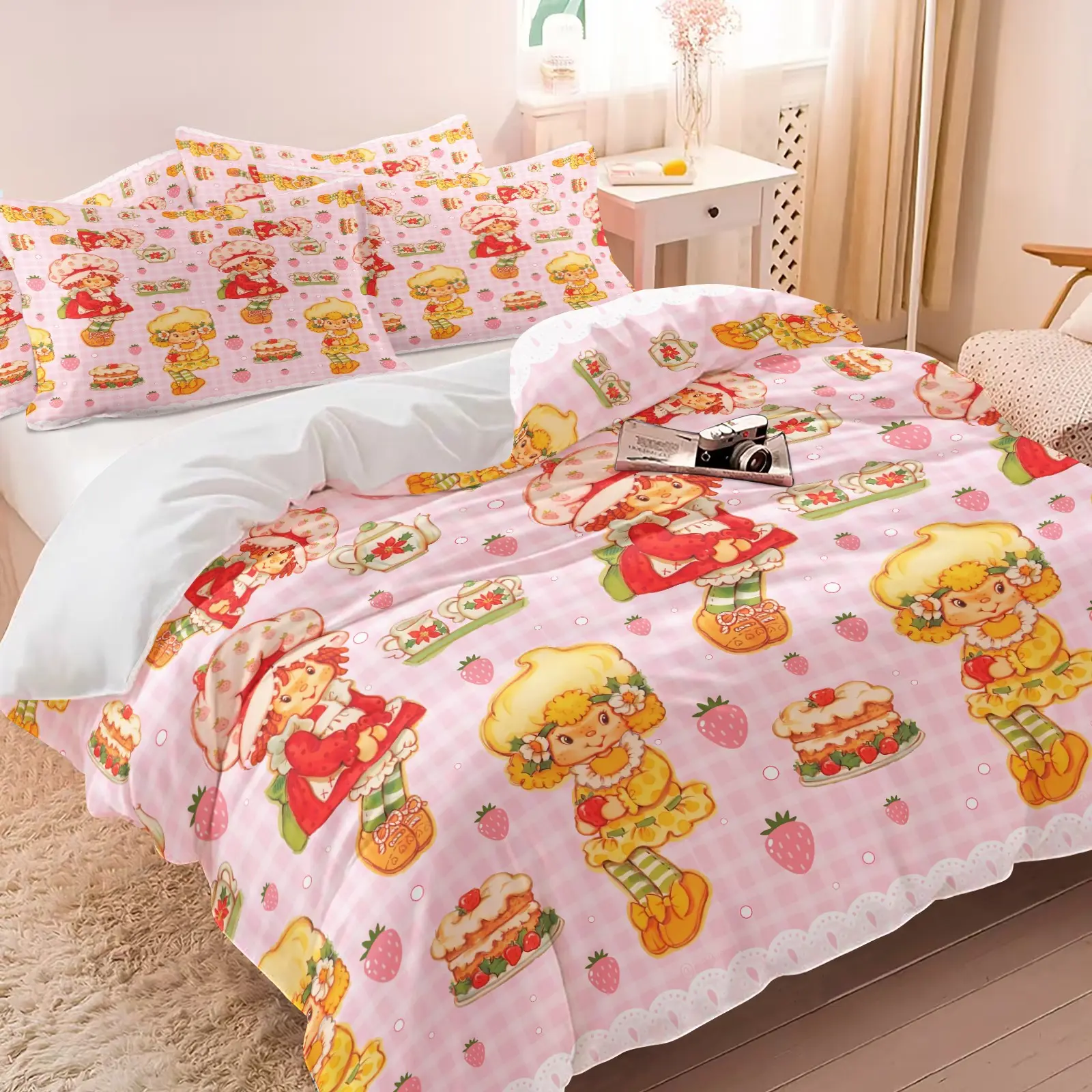 Pink Plaid Strawberry Cartoon Character Duvet Cover Set, 1 Duvet Cover + 1/2 Pillowcases, HD Digital Print Fruit Cake Pattern, Soft Cozy Breathable All Season Microfiber Bed Linen, Cute Y2K Decor for Teen Girls Bedroom Dorm