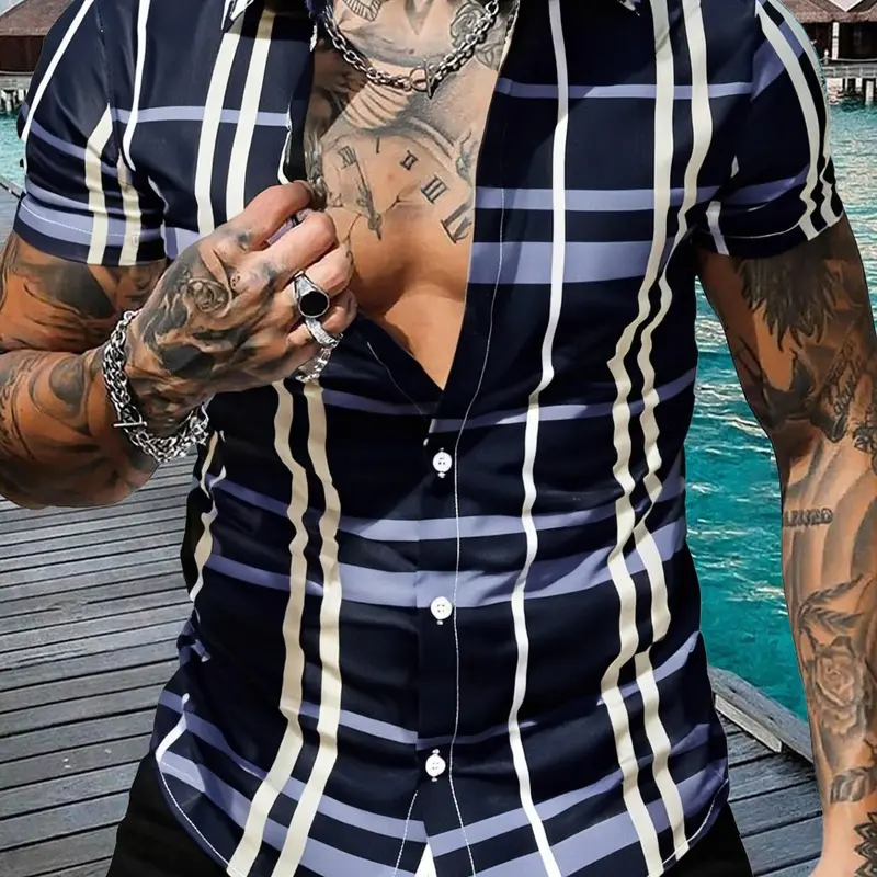Men's Random Gingham Plaid Print Short Sleeve Shirt, Regular Fit Casual Fitted Comfy Top for Summer, Casual Button Up Shirt for Daily Wear, Menswear