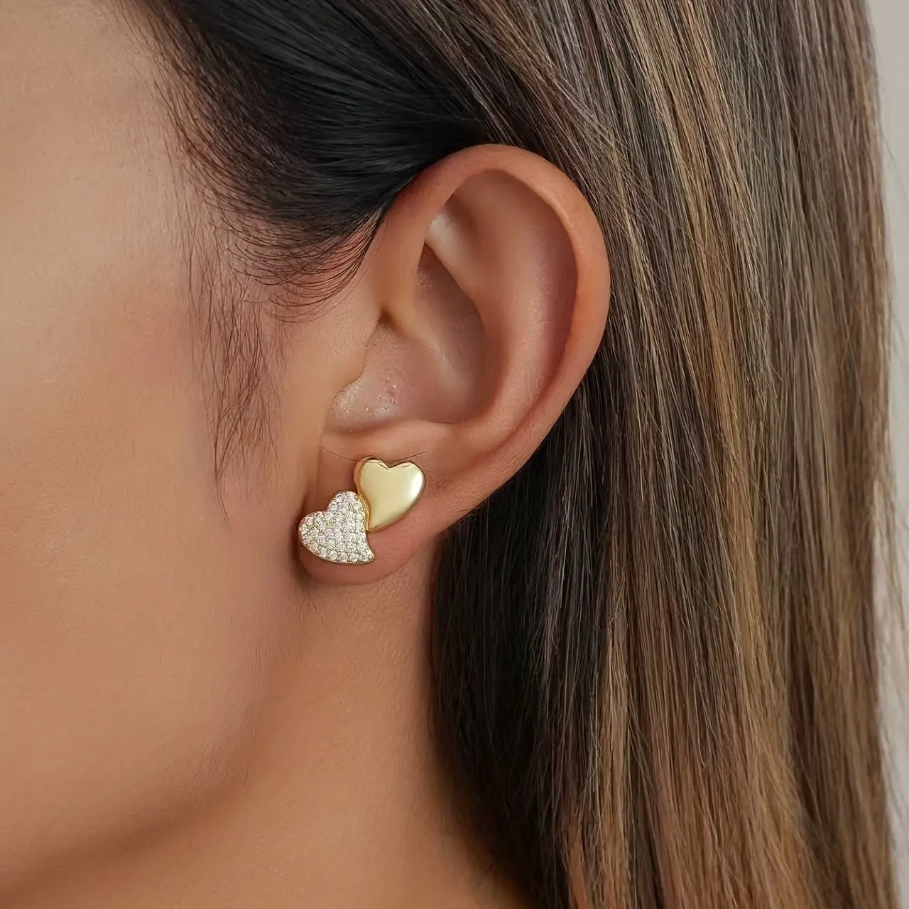 Gold Zirconia Dual Heart Stud Earrings,Simple Elegant Gold Dual Heart Zircon Studs,Sparkling Ear Accessories Suitable for Everyday Life and Parties, Timeless Jewelry Gift for Women,Unique Valentine’s Day & Holiday Gift for Her