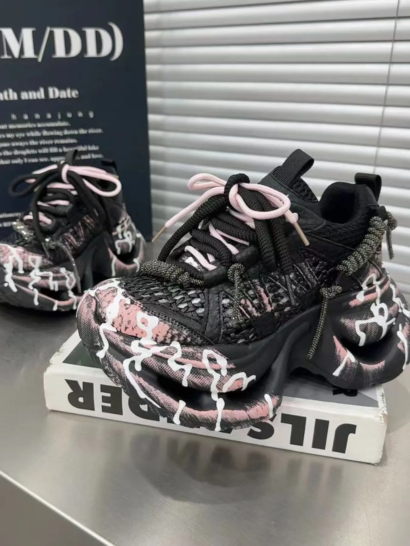 Women's Graffiti Print Thick Sole Sneakers, Rhinestone Decorated Hollow Out Woven Dad Shoes, Sparkle Platform Sneakers, Breathable Platform Lace-Up Sneakers, Casual Fashion Street Style Trainers, Y2K Trendy Shoes for Daily Wear & Music Festival-