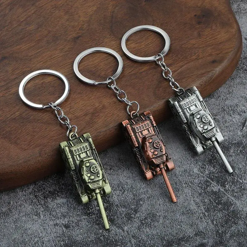 New Creative Men's Car Keychain Personalized Tank Keychain Model Waist Hanging Small Gift Buckle