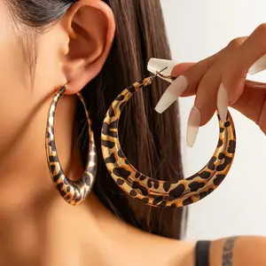 Ingemark Exaggerated Geometric Large Pierced Hoop Earrings Women Vintage Hollowed Leopard Print Big Round Earring Trendy Jewelry