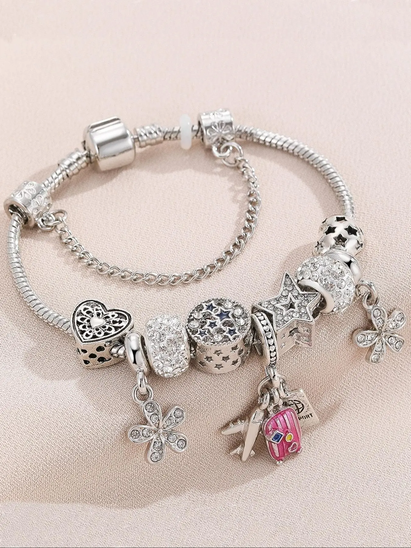 Heart Star Flower Pendant Bracelet, Rhinestone Multi-Pendant Chain, Luxury Unique Design, Cross-Border Bestseller, European Style Accessory