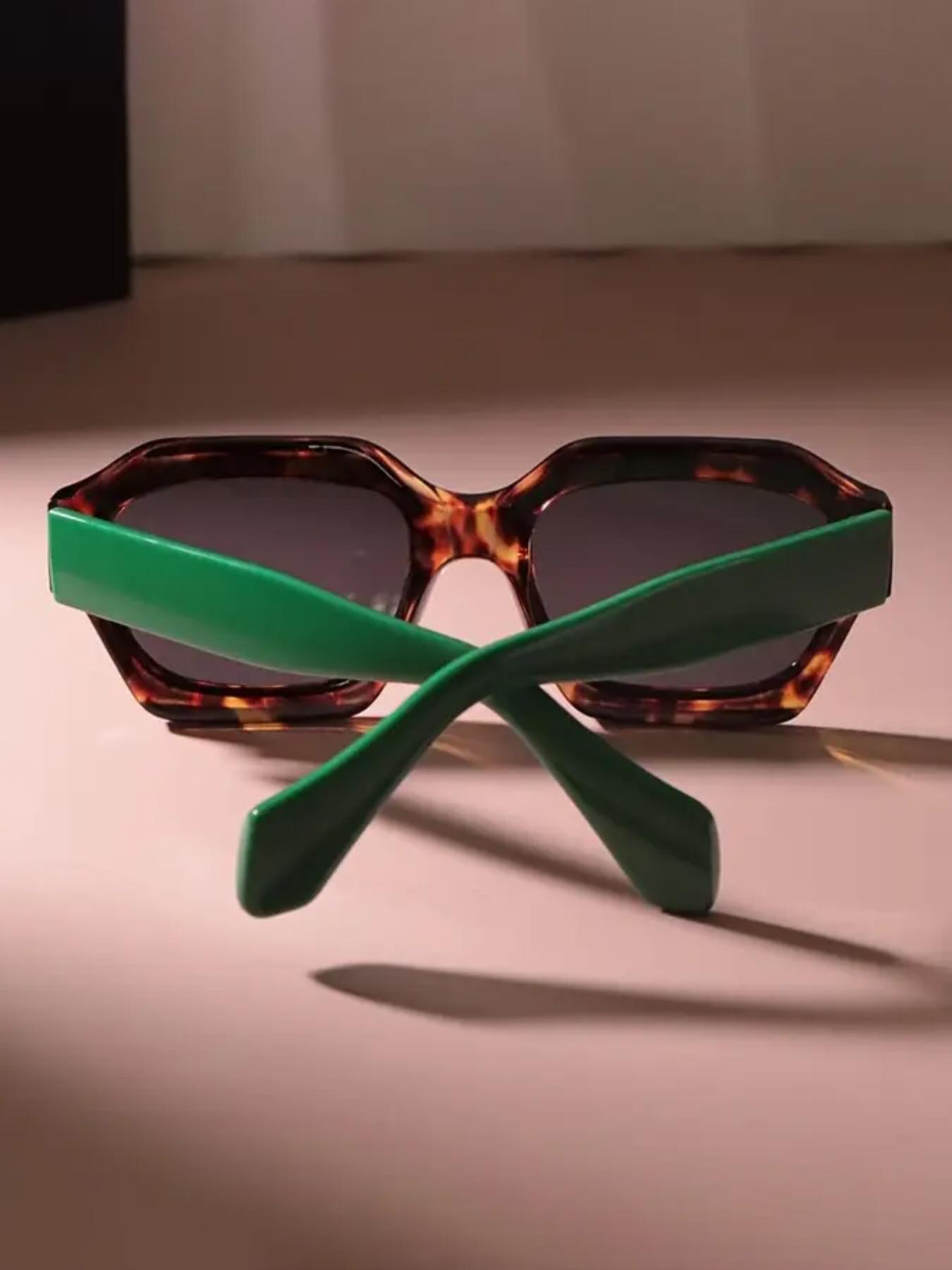 Vintage Tortoiseshell Pattern Modern Frames Sunglasses, High Quality Sunglasses, Trendy Casual Full Rim Sunglasses for Everyday Use, Fashion Accessories for Outdoor Activities, Stylish Glasses