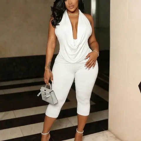 Women's Two-Piece Set, Chic Halter Backless Fitted Top & High Waist Capri Pants, Trendy, Going Out Sets, Perfect for Dates & Vacations
