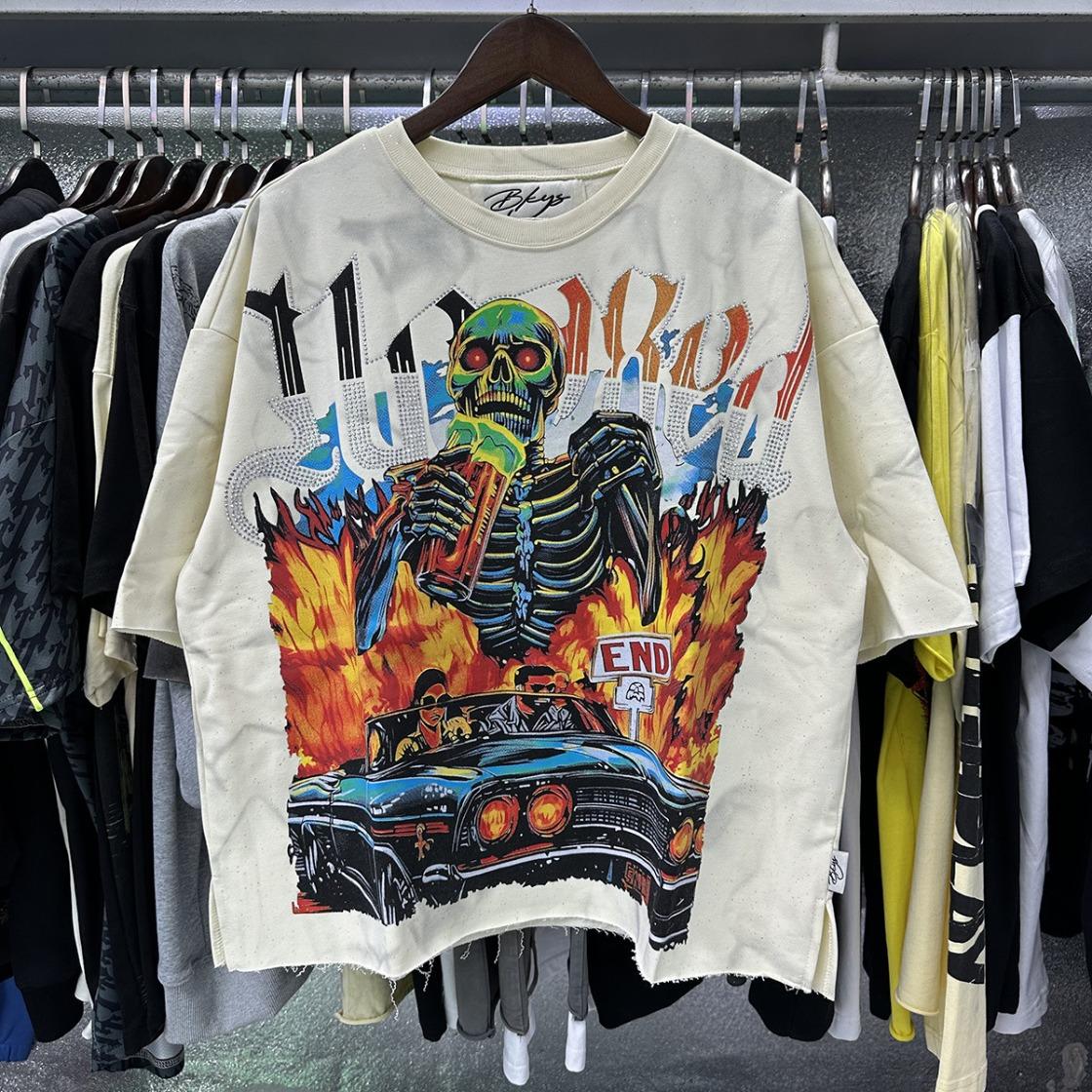 Sparkling Rhinestone Crew Neck T-Shirt, Unisex Loose Cotton Summer Tee, Plus Size, Bling Character Print, Washed Gray Full Diamond Cropped Top for Men Women