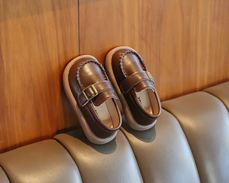 New Arrival British-Style Kids' Loafer Shoes - Round-Toe Synthetic PU Leather Low-Top Soft-Soled Flats, Rubber-Infused Comfortable and Stylish Toddler Footwear for School, Daily Casual, All-Season Use