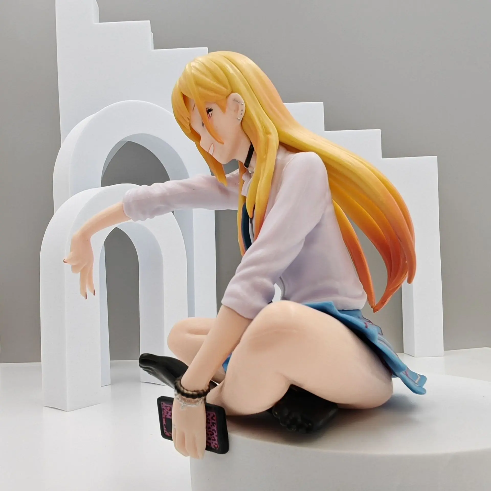 Kotoko Haimi School Uniform Sitting Figure, Anime Girl Doll, Plaid Skirt & Leopard Phone, Resin Collectible, Desktop Decor Gift