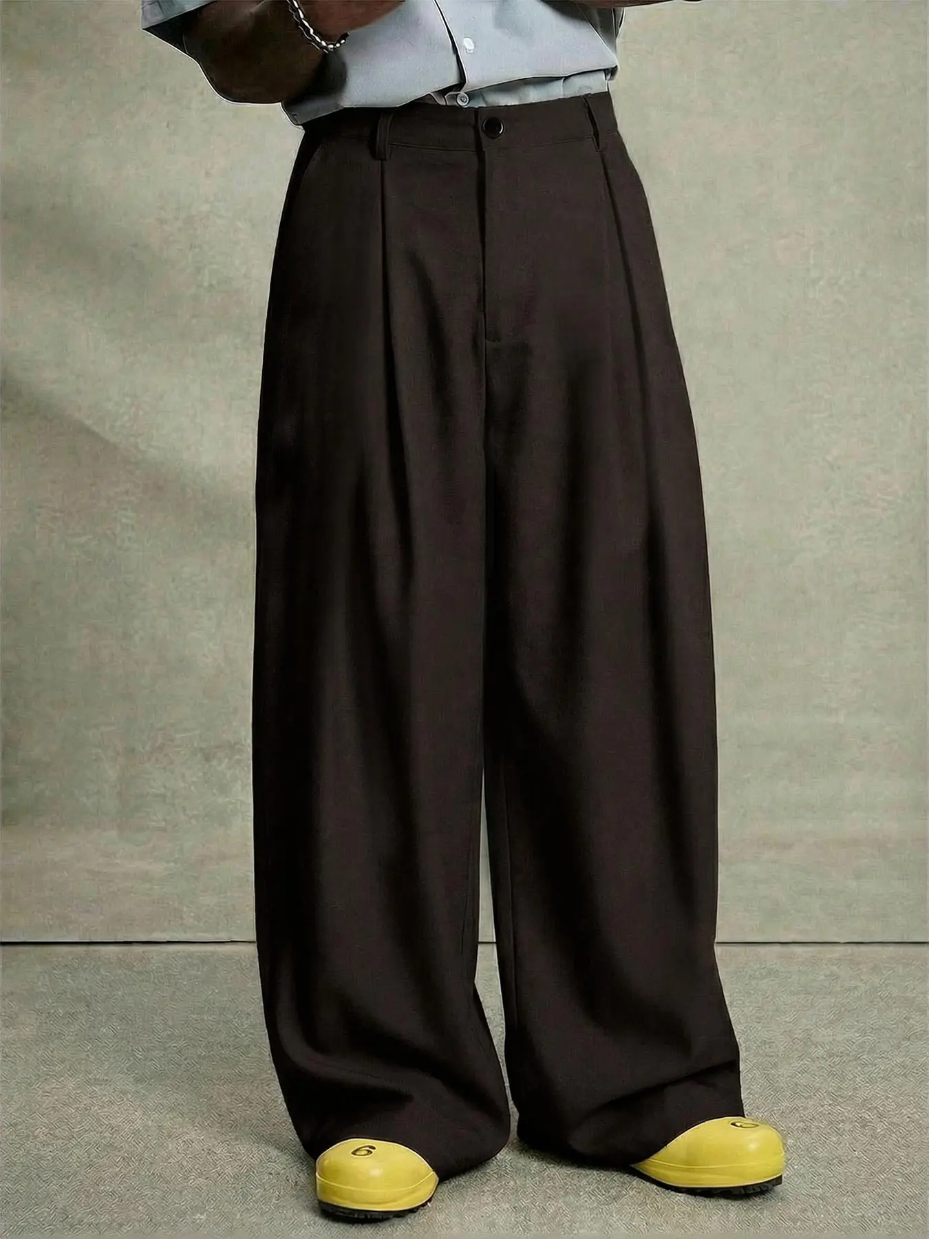 Men's Loose Fit Oversized Suit Pants Classical Casual Solid Color Wide Leg Commuting Pants Spring Fall Baggy Fashion Straight Leg Bottoms With Pockets Trendy Daily Life Work Time Going Out Club Wear Formal Occasion Clothing