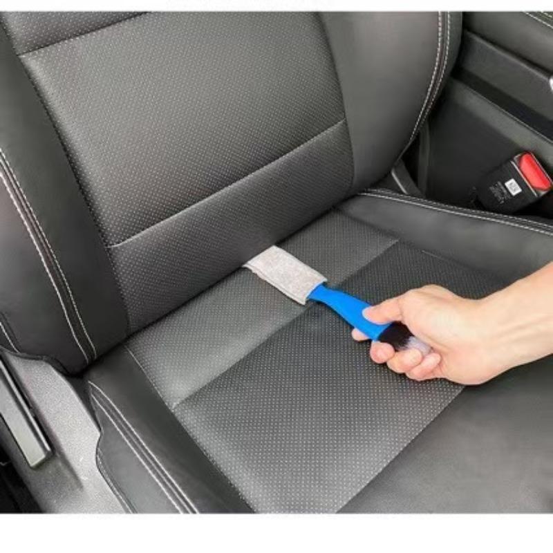 Dual Head Soft Brush for Car Interior Cleaning, Dashboard Air Vent Cleaner, Ac Grille Dust Removal Tool, 1 Piece