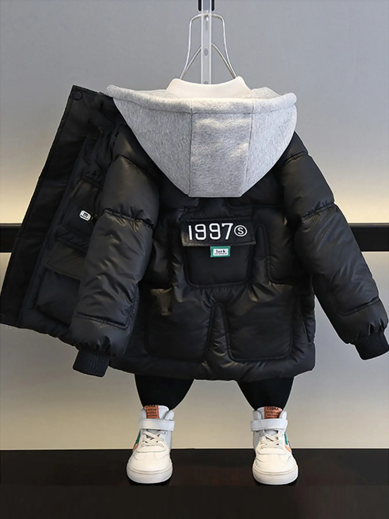 Boys Winter Fleece Lined Puffer Coat, Fall Winter Coats, Kids 1997 Print Hooded 1997 Jacket, Little Boys Warm Thick Cargo Pocket Outerwear, Khaki Contrast Hood Coat For 4-12 Years Old Kids, Coat with Pockets