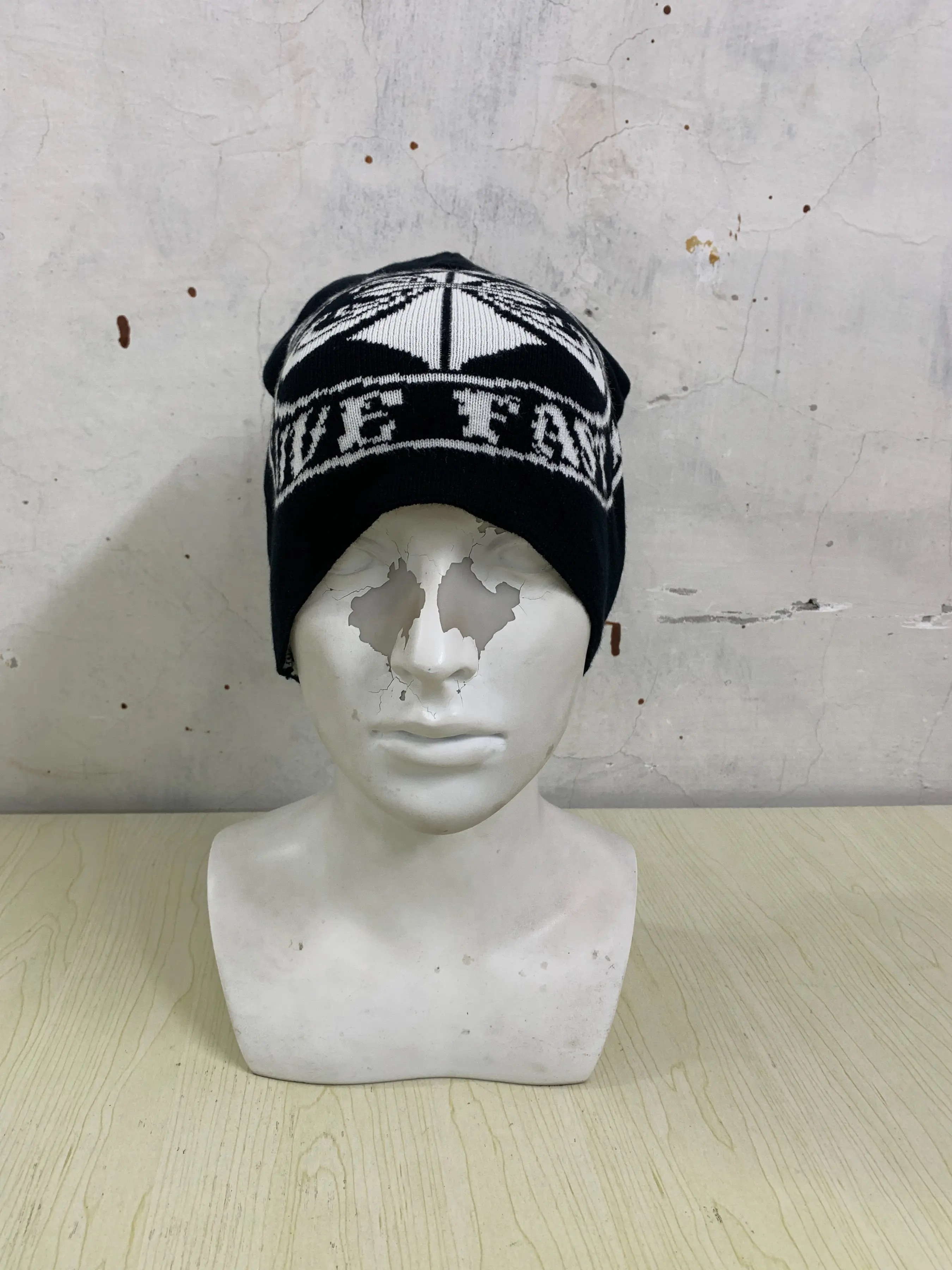 American Street Graffiti Knit Beanie, Colorblock Fitted Hat, Geometric Pattern, Unisex, All Seasons, Stretch Fit